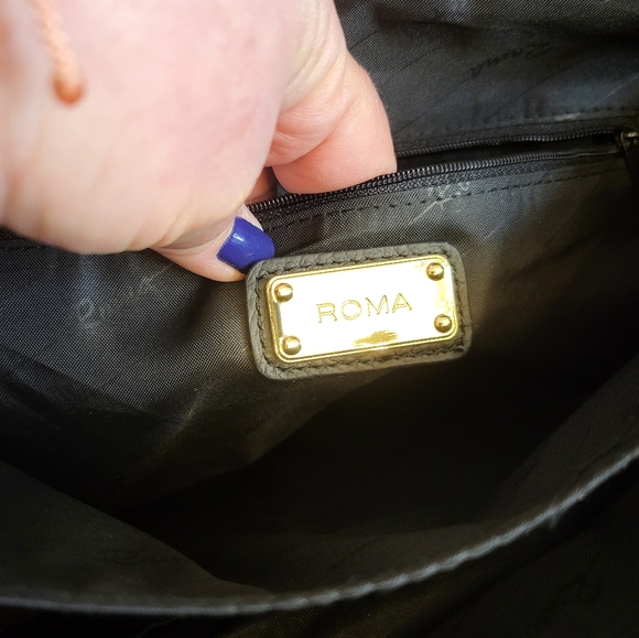 Roma Leather Concealment Purse - Picture 6 of 16